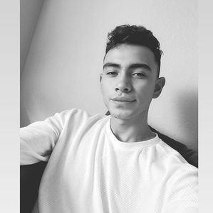 Meet your Posher, Diego